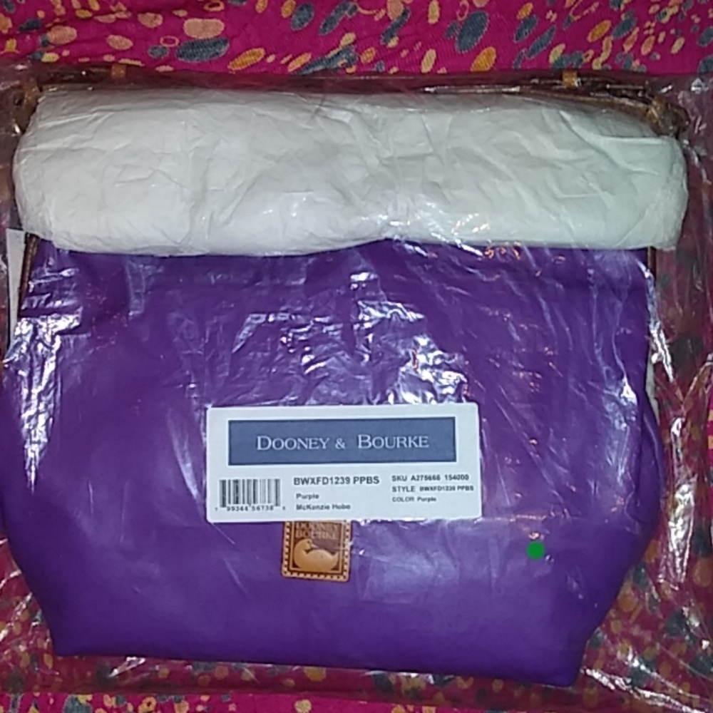Dooney & Bourke Purse
